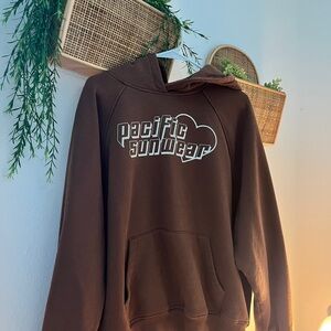 Pacific Sunwear Brown Crewneck Sweater with Retro Graphic